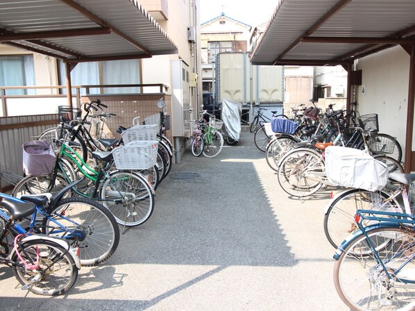 プチメゾン南甲子園の物件外観写真